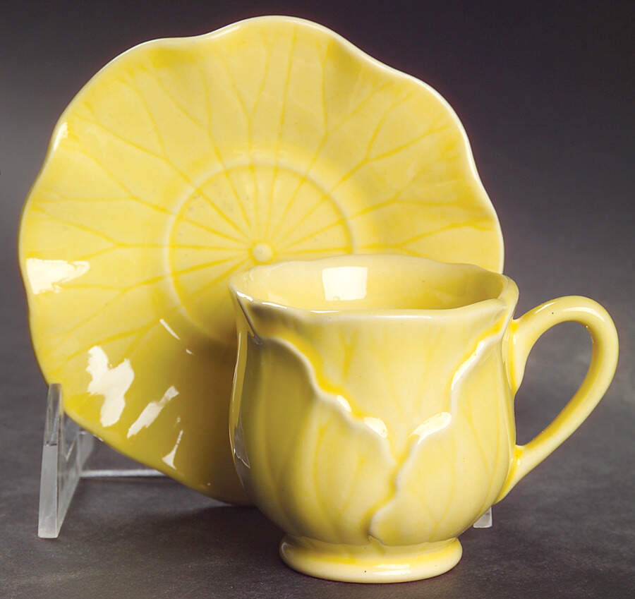 Lotus Canary Yellow (Light) Footed Demitasse Cup & Saucer Set by Metlox - Poppytrail - Vernon-1
