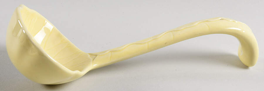 Lotus Canary Yellow (Light) Tureen Ladle by Metlox - Poppytrail - Vernon-1