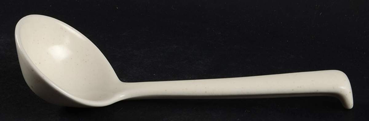 Luau Gravy Ladle Solid Piece by Metlox - Poppytrail - Vernon-1