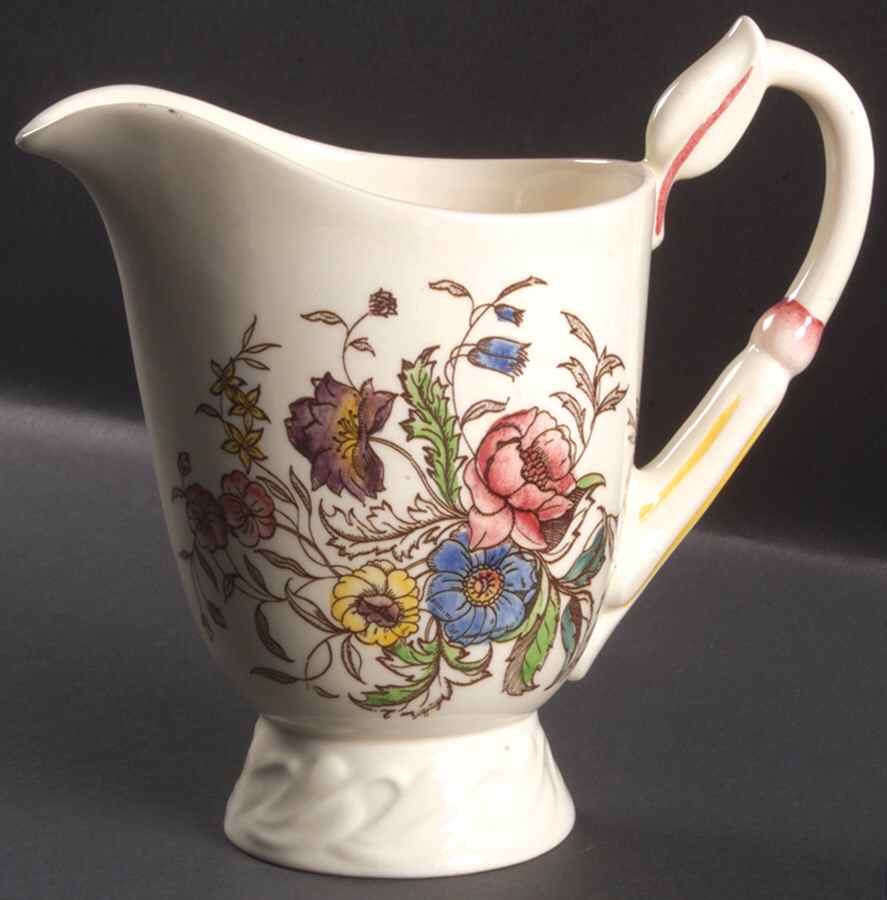 May Flower 20 Oz Pitcher by Metlox - Poppytrail - Vernon-1