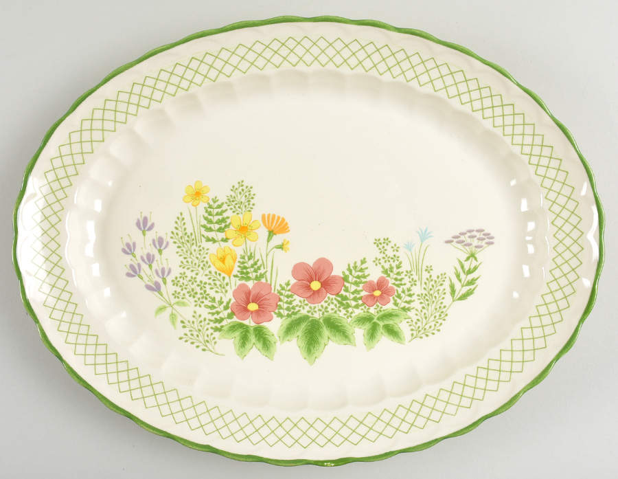 Meadow 13" Oval Serving Platter by Metlox - Poppytrail - Vernon-1