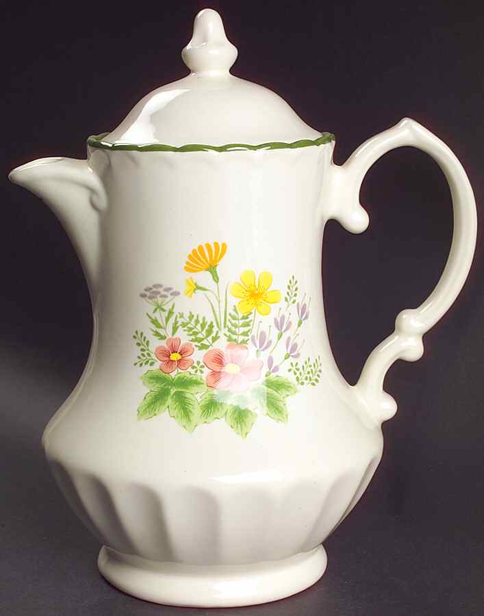 Meadow Coffee Pot & Lid by Metlox - Poppytrail - Vernon-1