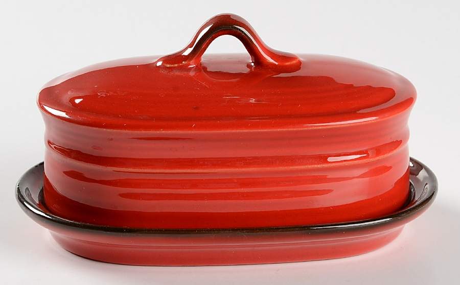 Medallion Red 1/4 Lb Covered Butter by Metlox - Poppytrail - Vernon-1