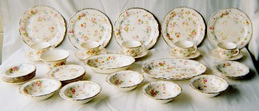 MET2 Footed Cup & Saucer Set by Metlox - Poppytrail - Vernon-1