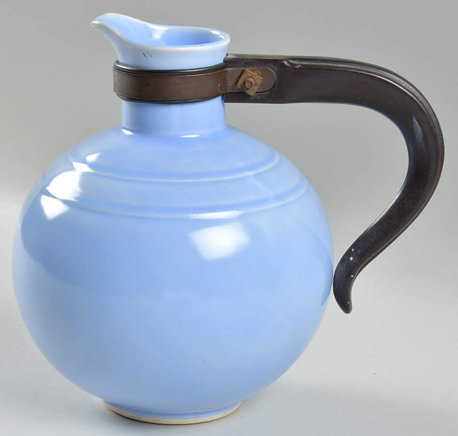 Modern California Azure Carafe No Lid by Metlox - Poppytrail - Vernon-1