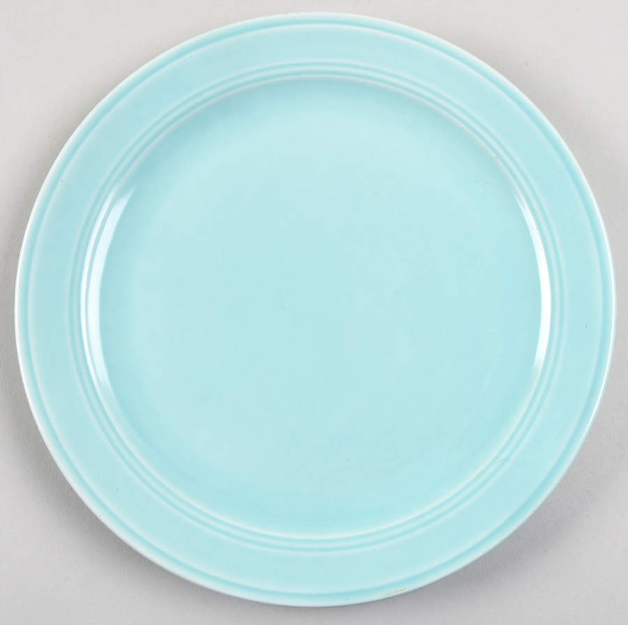 Modern California Pistachio Luncheon Plate by Metlox - Poppytrail - Vernon-1