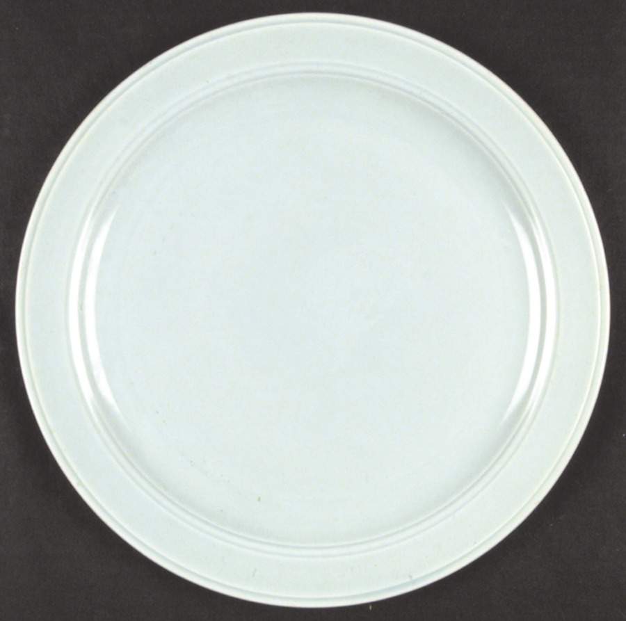 Modern California Pistachio Dinner Plate by Metlox - Poppytrail - Vernon-1