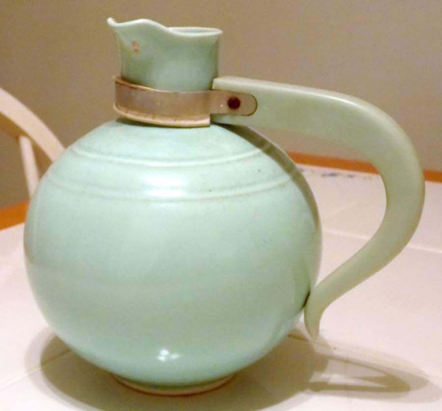 Modern California Pistachio Carafe No Lid by Metlox - Poppytrail - Vernon-1