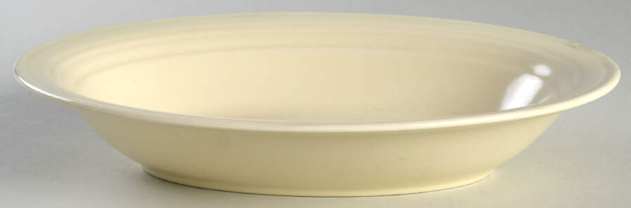 Modern California Sand 9" Oval Vegetable Bowl by Metlox - Poppytrail - Vernon-1