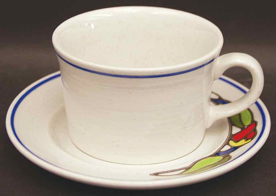 Moulin (Formerly Known As Moulin Rouge) Flat Cup & Saucer Set by Metlox - Poppytrail - Vernon-1