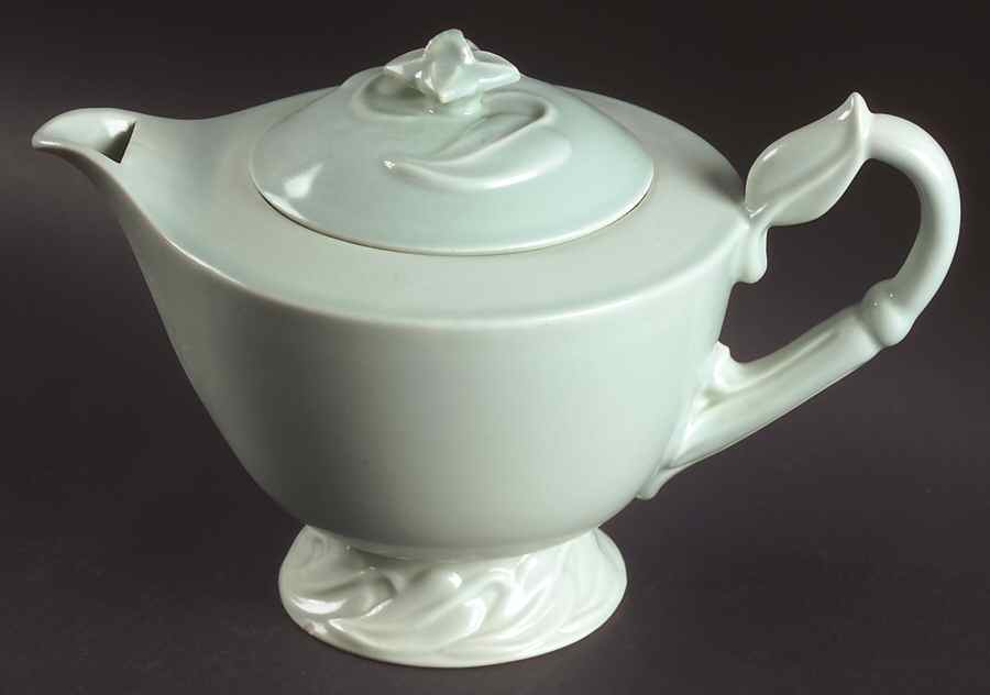 Native California Green Teapot & Lid by Metlox - Poppytrail - Vernon-1