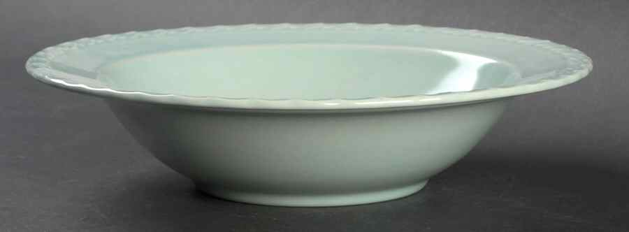 Native California Green 9" Round Vegetable Bowl by Metlox - Poppytrail - Vernon-1