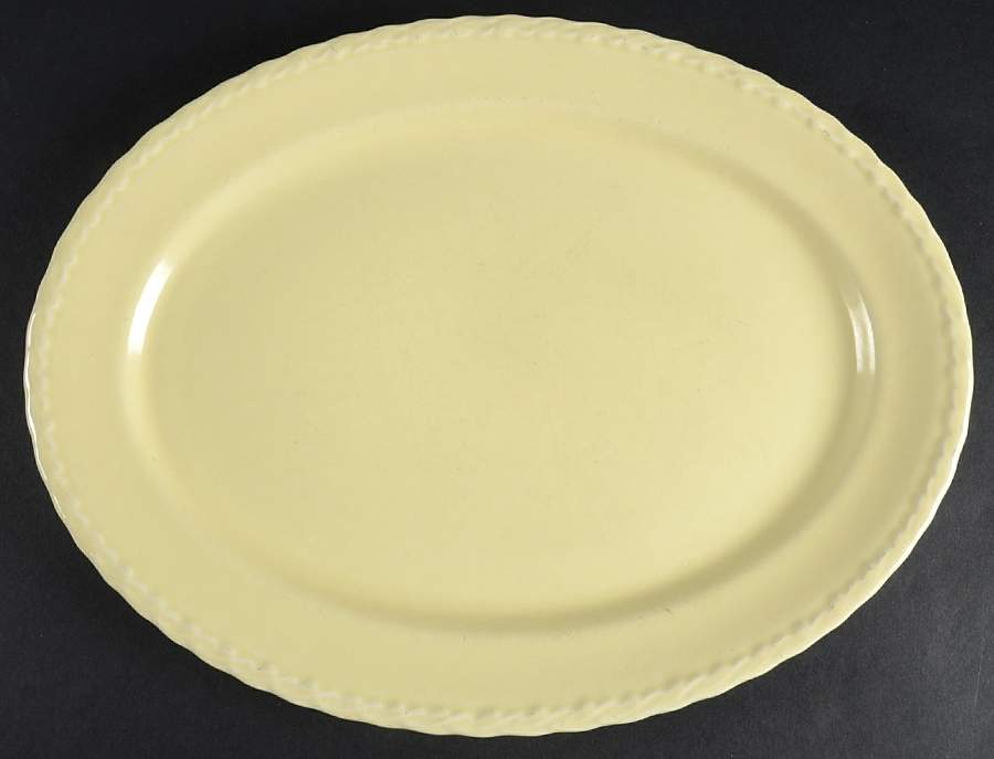 Native California Yellow 13" Oval Serving Platter by Metlox - Poppytrail - Vernon-1