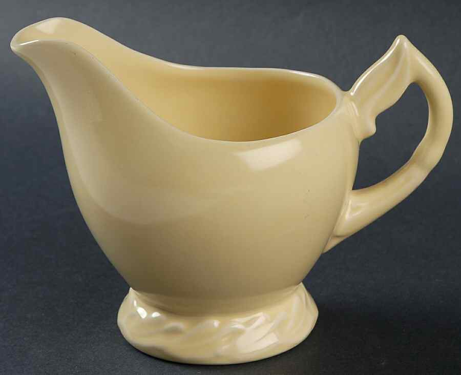 Native California Yellow Creamer by Metlox - Poppytrail - Vernon-1