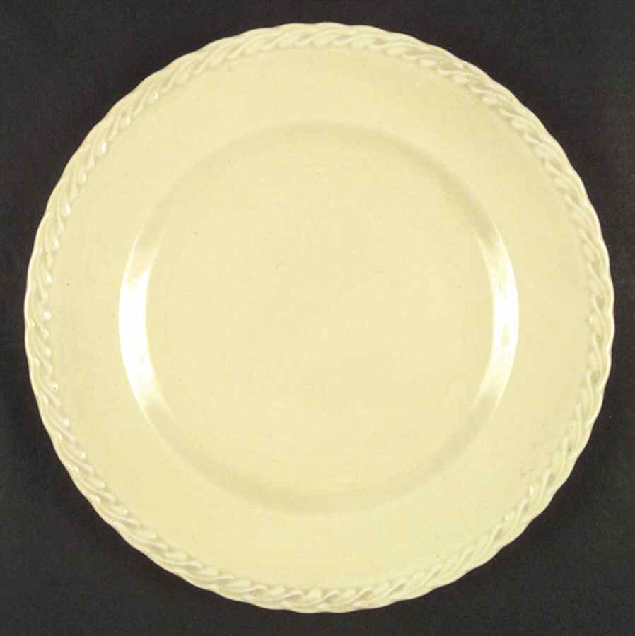 Native California Yellow Dinner Plate by Metlox - Poppytrail - Vernon-1
