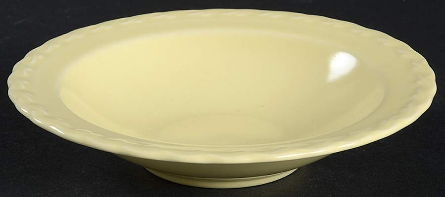 Native California Yellow Rim Fruit/Dessert (Sauce) Bowl by Metlox - Poppytrail - Vernon-1