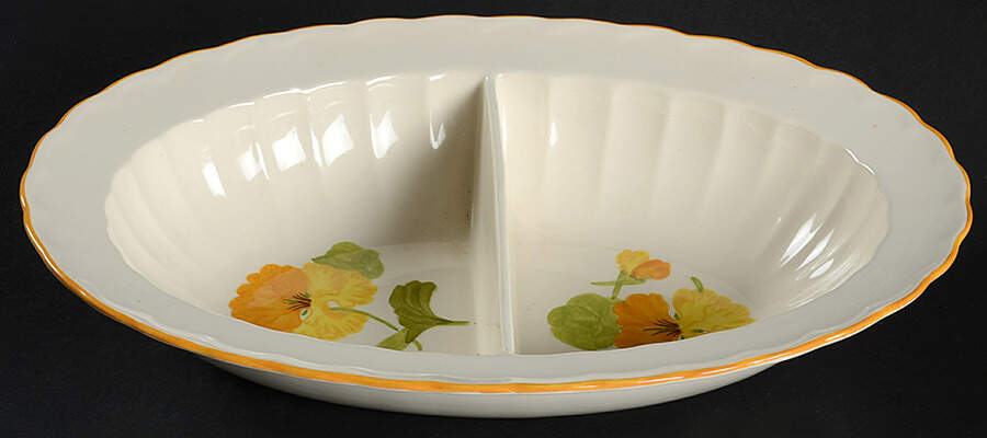 Nasturtium 11" Oval Divided Vegetable Bowl by Metlox - Poppytrail - Vernon-1