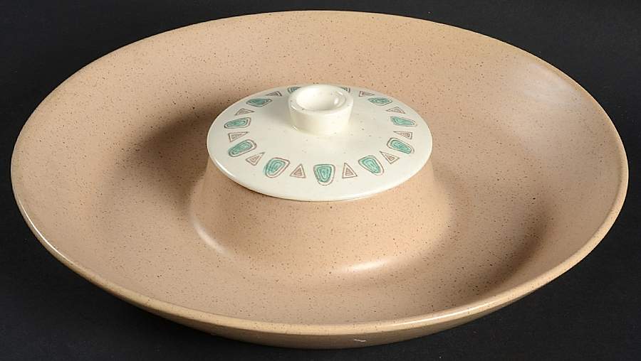 Navajo Chip & Dip with Lid by Metlox - Poppytrail - Vernon-1