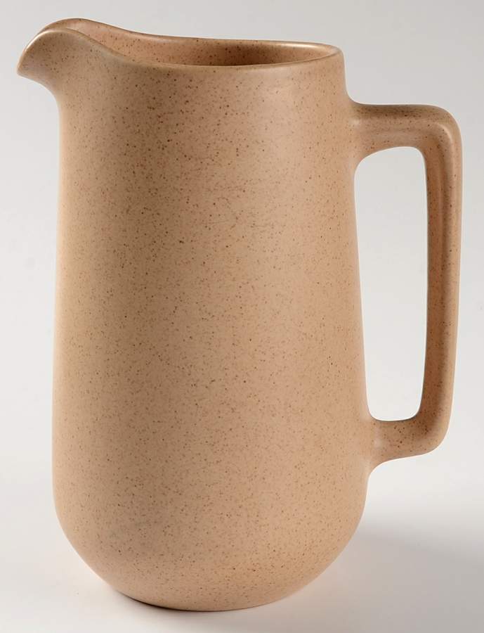Navajo 32 Oz Pitcher by Metlox - Poppytrail - Vernon-1