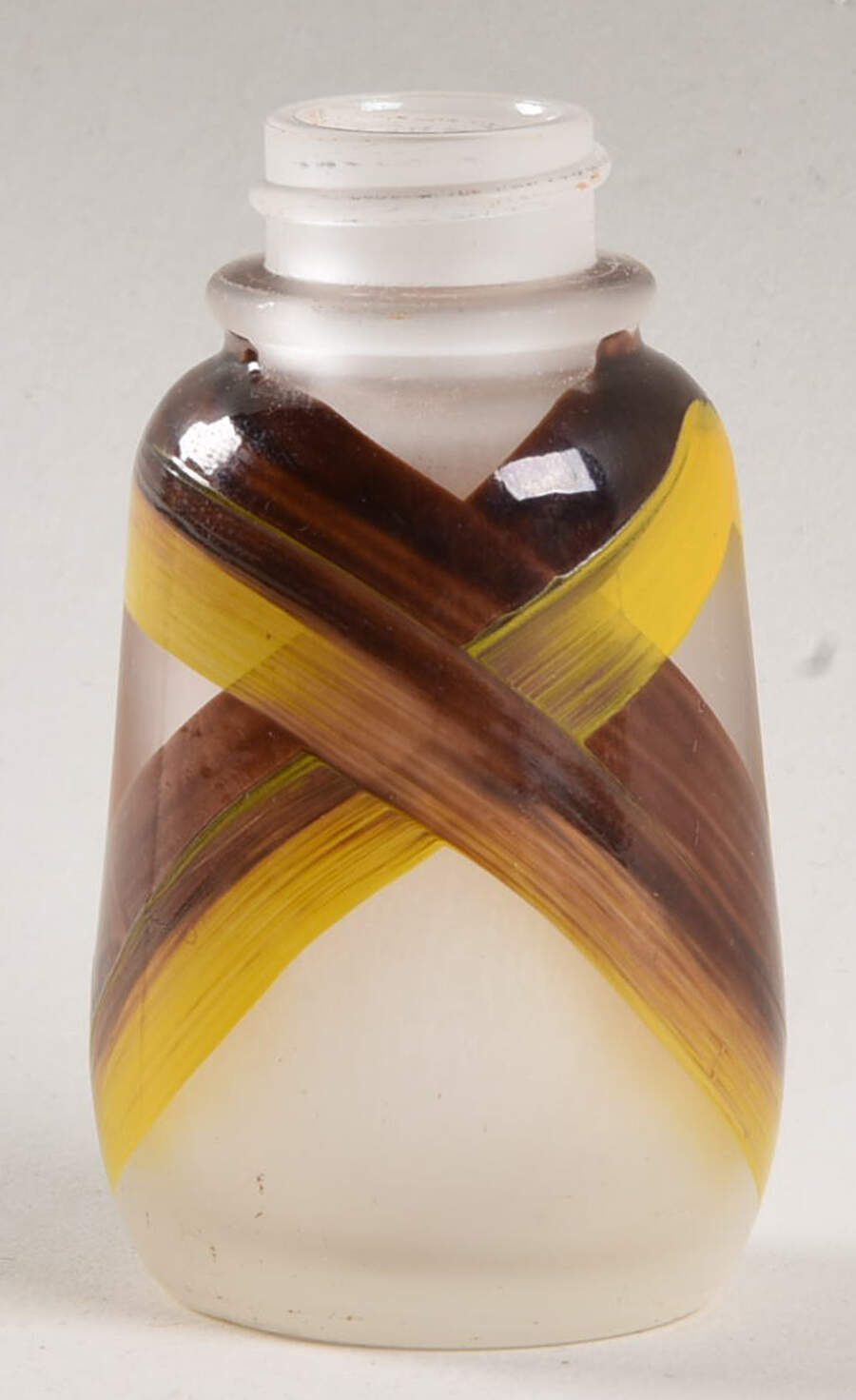 Organdie Glassware Salt Shaker No Lid by Metlox - Poppytrail - Vernon-1