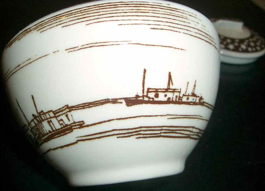 Our America Brown Individual Sugar Bowl & Lid by Metlox - Poppytrail - Vernon-1