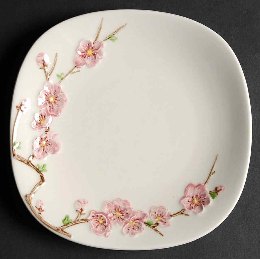 Peach Blossom Salad Plate by Metlox - Poppytrail - Vernon-1