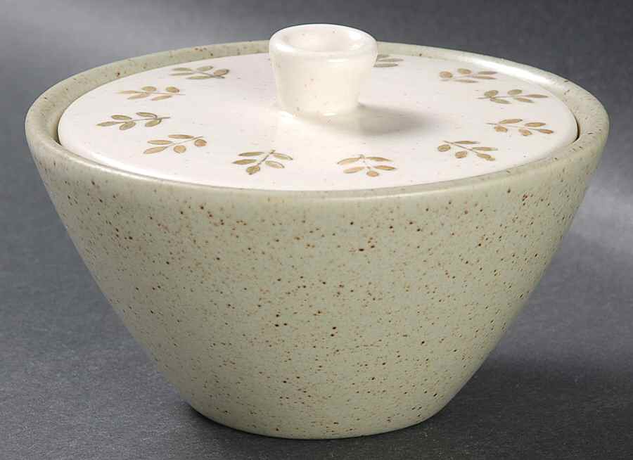 Pepper Tree Sugar Bowl & Lid by Metlox - Poppytrail - Vernon-1