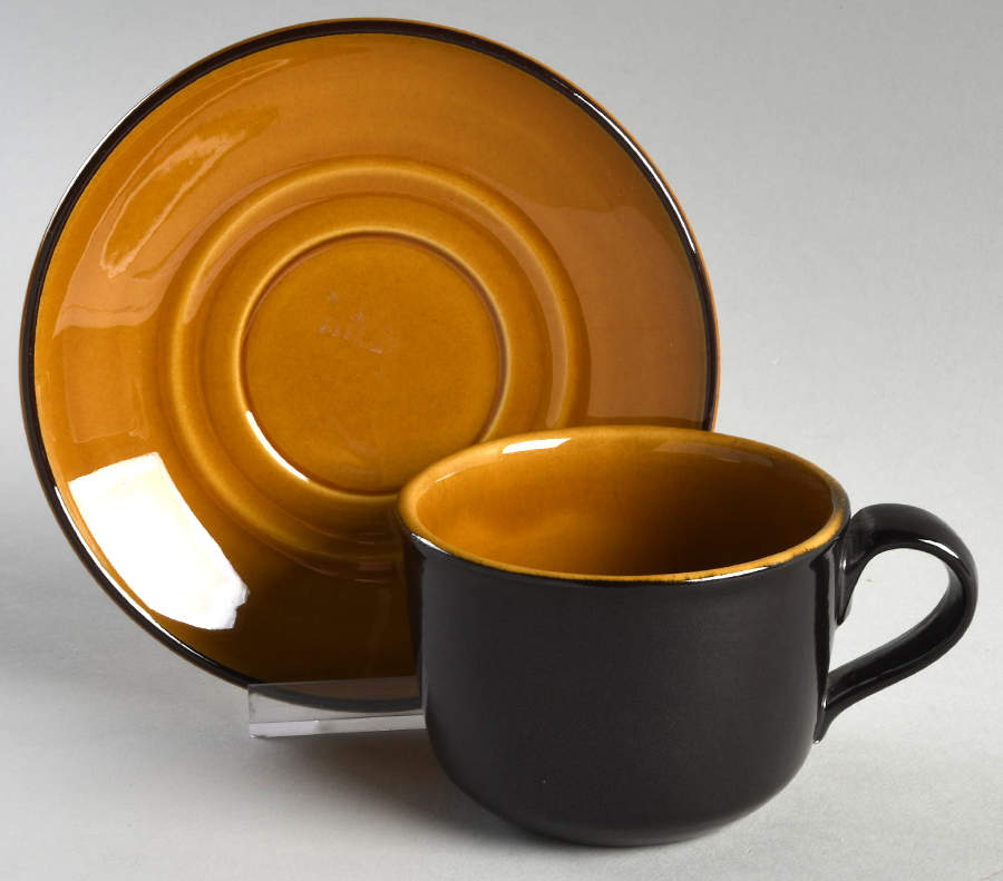 Petalburst Flat Cup & Saucer Set by Metlox - Poppytrail - Vernon-1