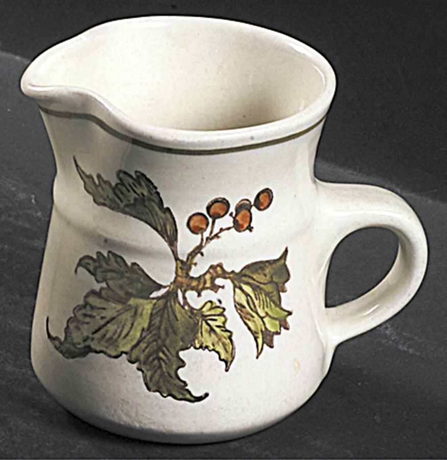 Pomegranite Creamer by Metlox - Poppytrail - Vernon-1