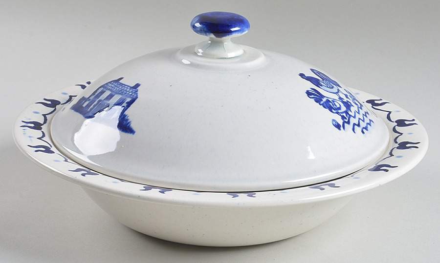 Provincial Blue Round Covered Vegetable  (RV10 Base) by Metlox - Poppytrail - Vernon-1