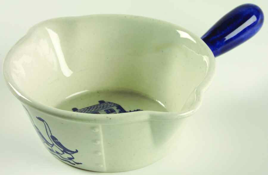 Provincial Blue Round Gravy Boat by Metlox - Poppytrail - Vernon-1