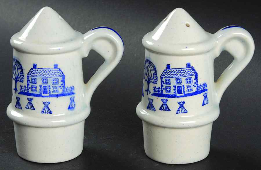 Provincial Blue Condiment Set, Salt & Pepper Set by Metlox - Poppytrail - Vernon-1