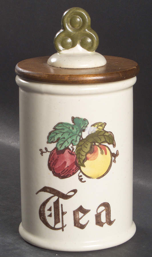Provincial Fruit Green Tea Canister & Wood Lid by Metlox - Poppytrail - Vernon-1