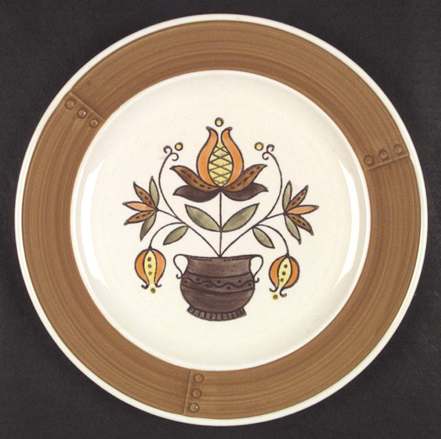 Provincial Flower Dinner Plate by Metlox - Poppytrail - Vernon-1