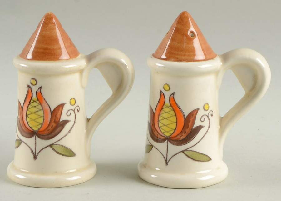 Provincial Flower Salt & Pepper Set by Metlox - Poppytrail - Vernon-1