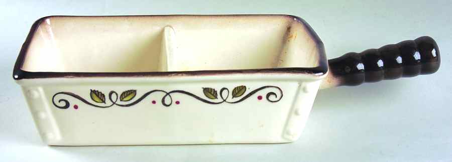 Provincial Rose Rectangular Divided Vegetable Bowl by Metlox - Poppytrail - Vernon-1