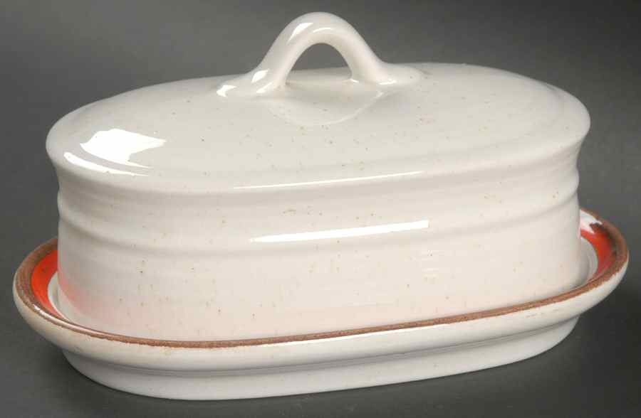 Primary Red 1/4 Lb Covered Butter by Metlox - Poppytrail - Vernon-1