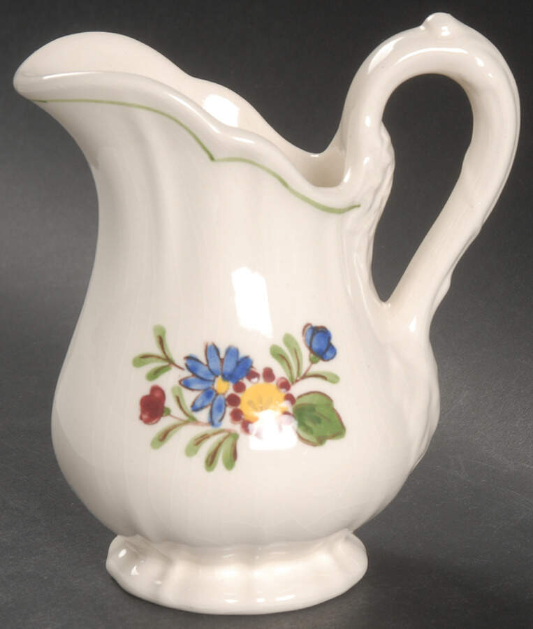 Quail Ridge Creamer by Metlox - Poppytrail - Vernon-1