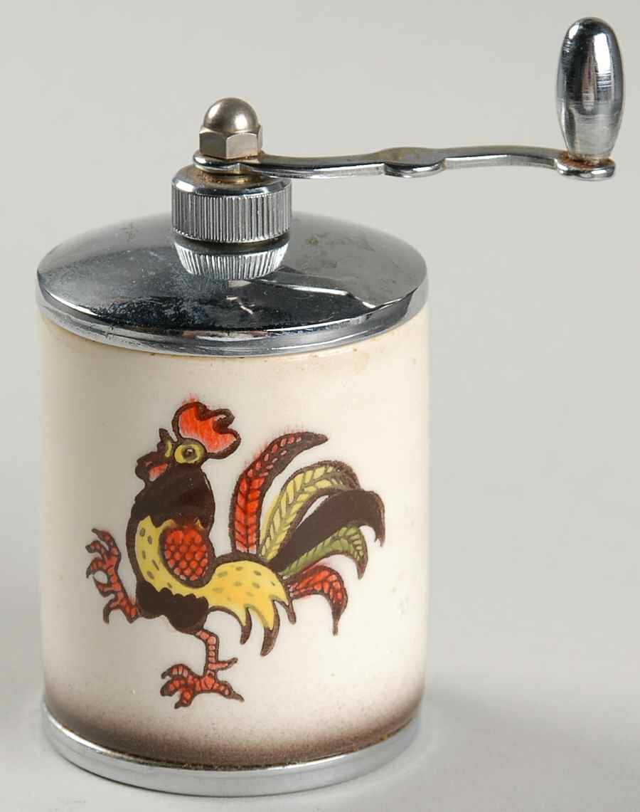 Red Rooster Pepper Mill by Metlox - Poppytrail - Vernon-1