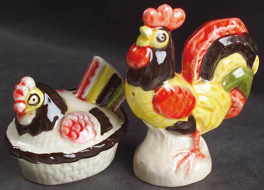 Red Rooster Rooster & Hen Salt & Pepper Set by Metlox - Poppytrail - Vernon-1