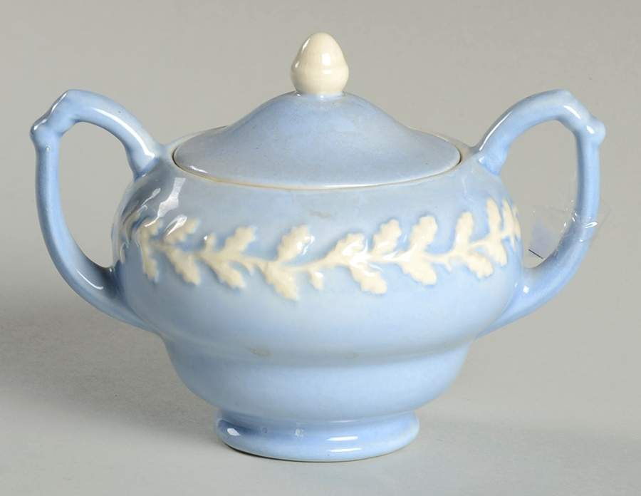 Royal Oak Blue Sugar Bowl & Lid by Metlox - Poppytrail - Vernon-1
