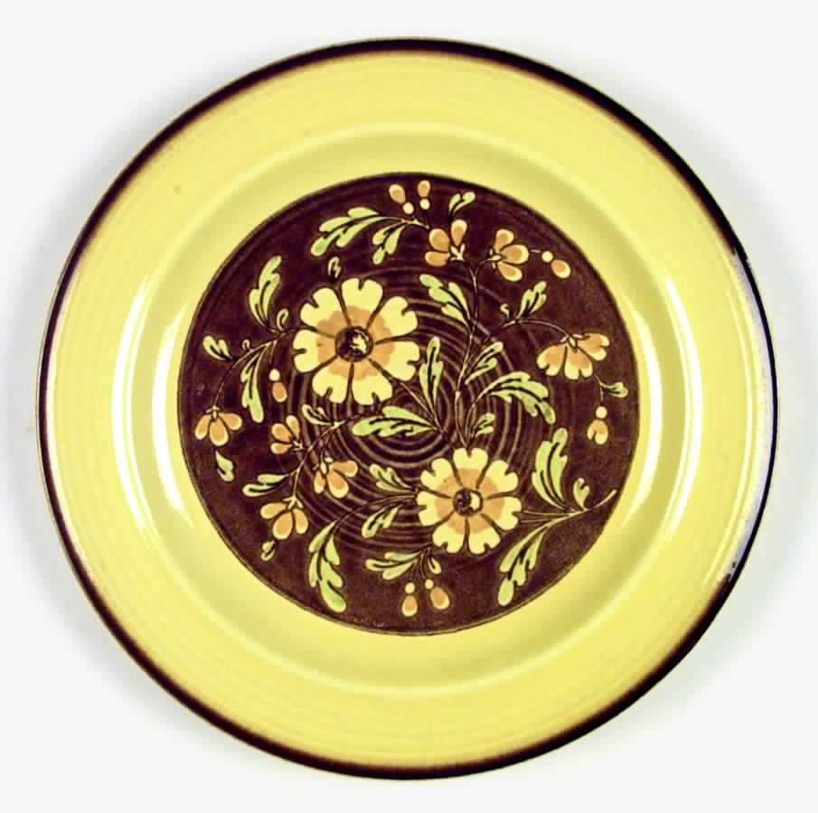 San Clemente Spanish Yellow Dinner Plate by Metlox - Poppytrail - Vernon-1