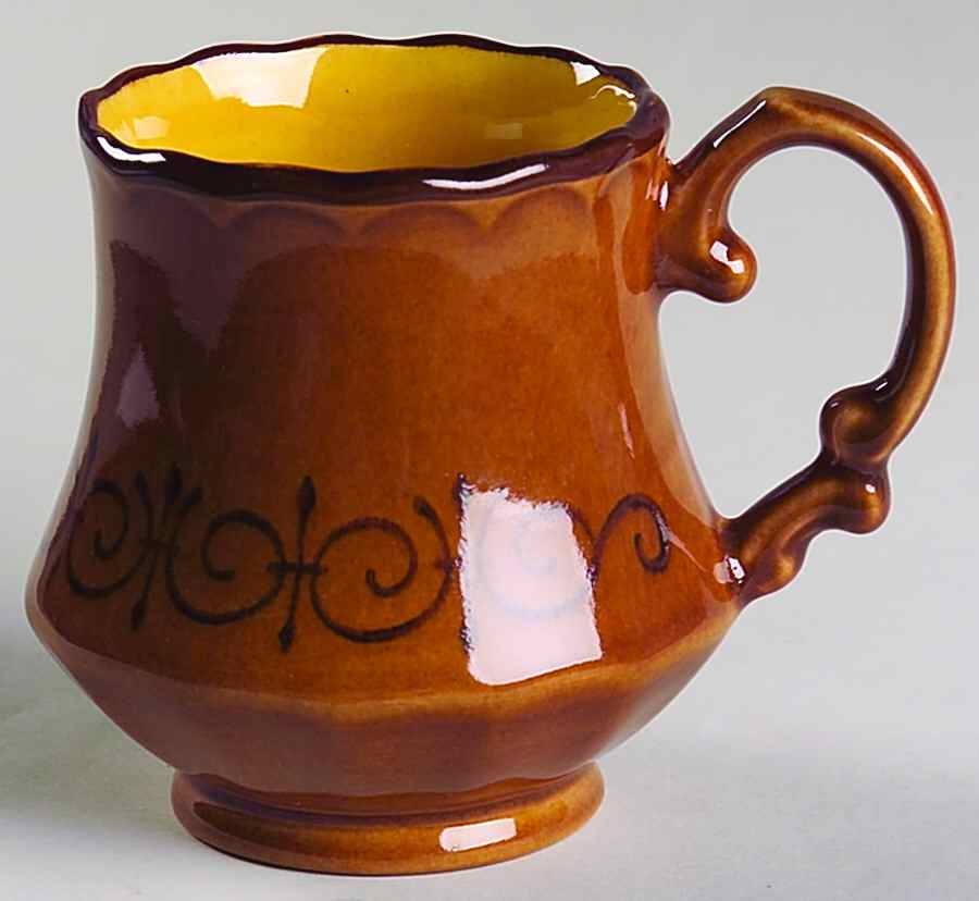 San Fernando Gold Mug by Metlox - Poppytrail - Vernon-1