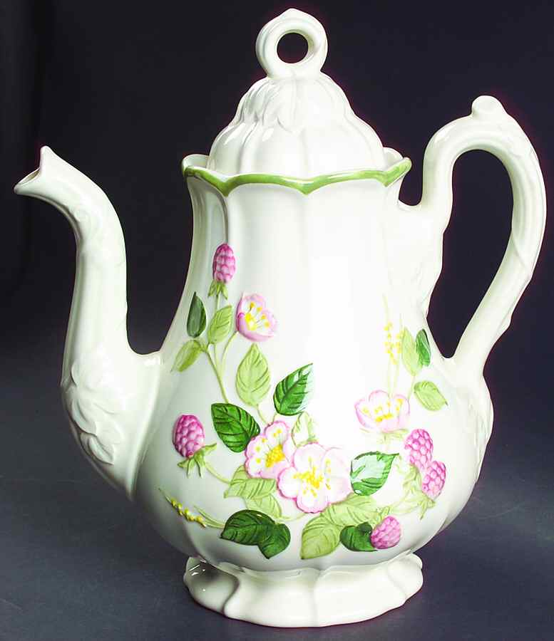 Sculptured Berry Coffee Pot & Lid by Metlox - Poppytrail - Vernon-1