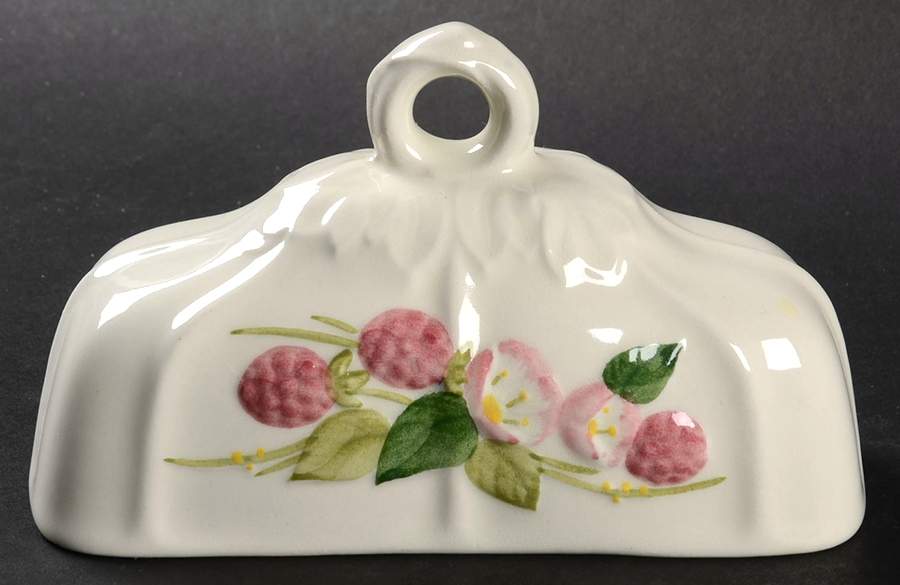 Sculptured Berry Lid for 1/4 Lb Butter by Metlox - Poppytrail - Vernon-1