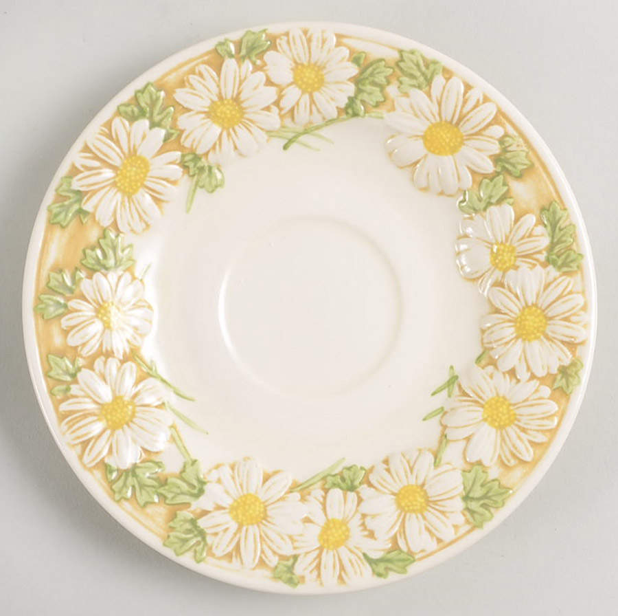 Sculptured Daisy Saucer by Metlox - Poppytrail - Vernon-1