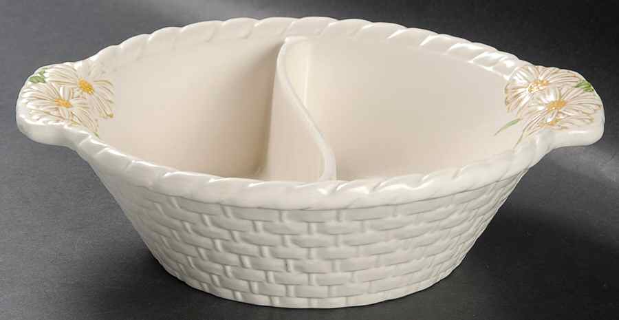 Sculptured Daisy 9" Round Divided Vegetable Bowl by Metlox - Poppytrail - Vernon-1