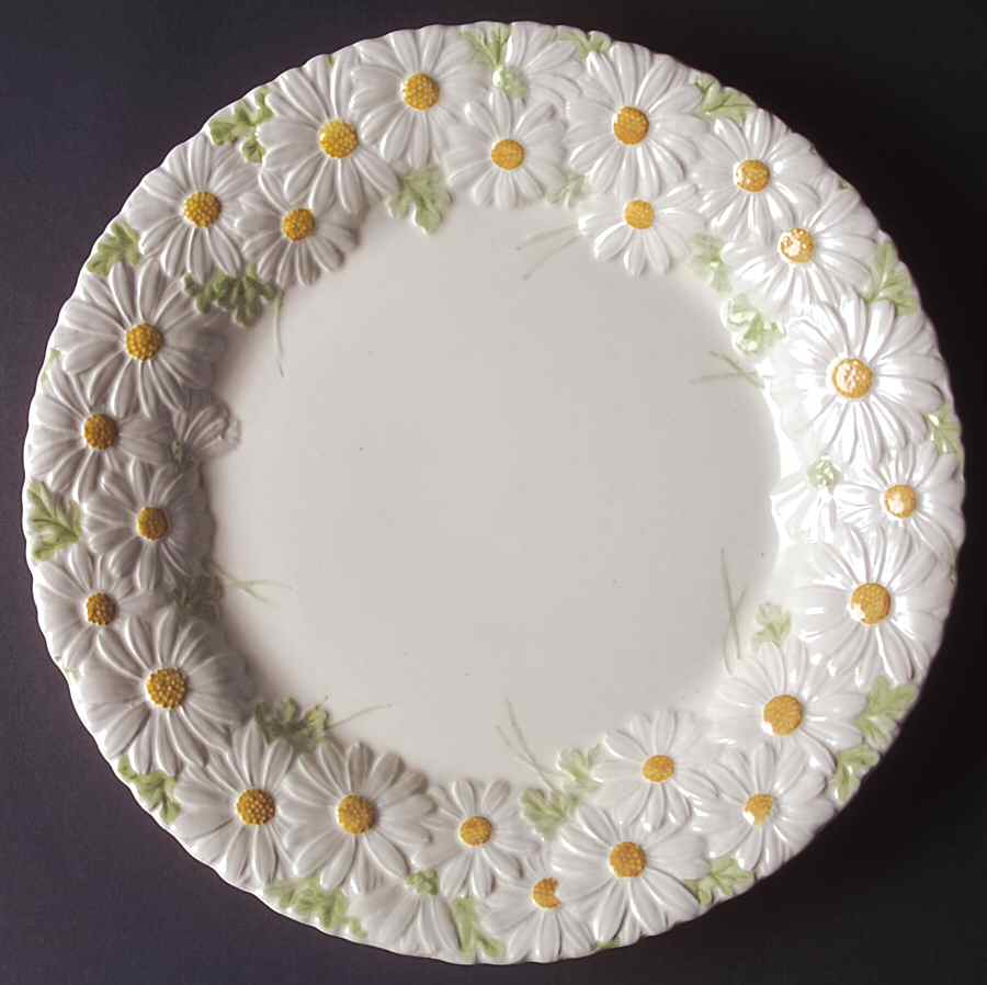 Sculptured Daisy Hors d'Oeuvres Dish by Metlox - Poppytrail - Vernon-1