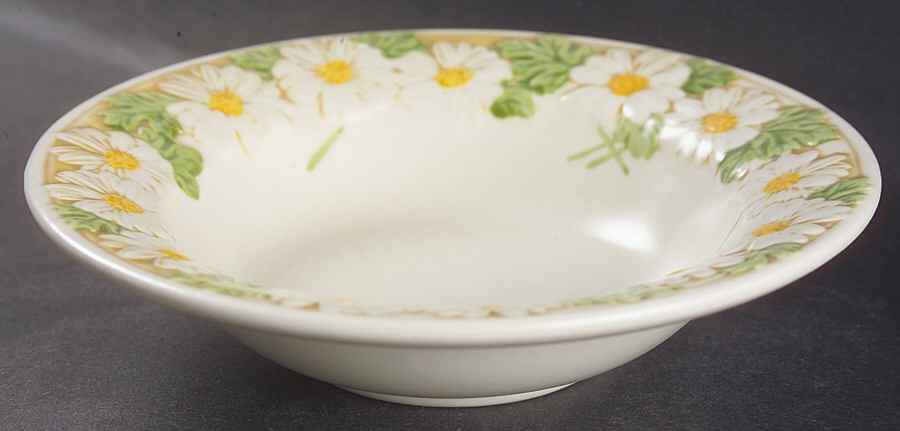 Sculptured Daisy Rim Fruit/Dessert (Sauce) Bowl by Metlox - Poppytrail - Vernon-1