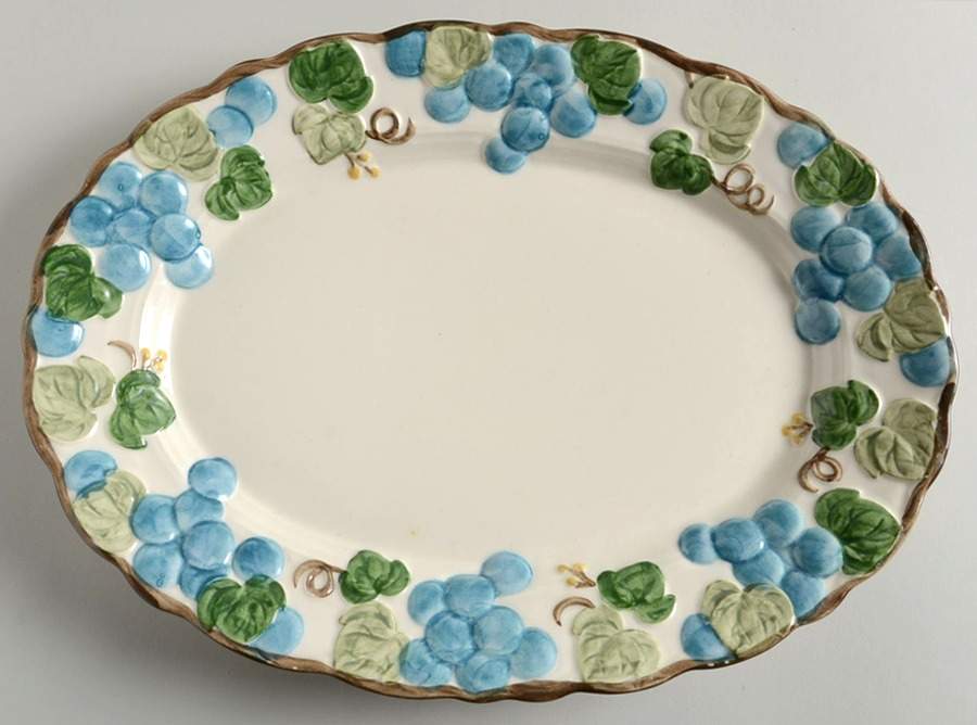 Sculptured Grape 12" Oval Serving Platter by Metlox - Poppytrail - Vernon-1